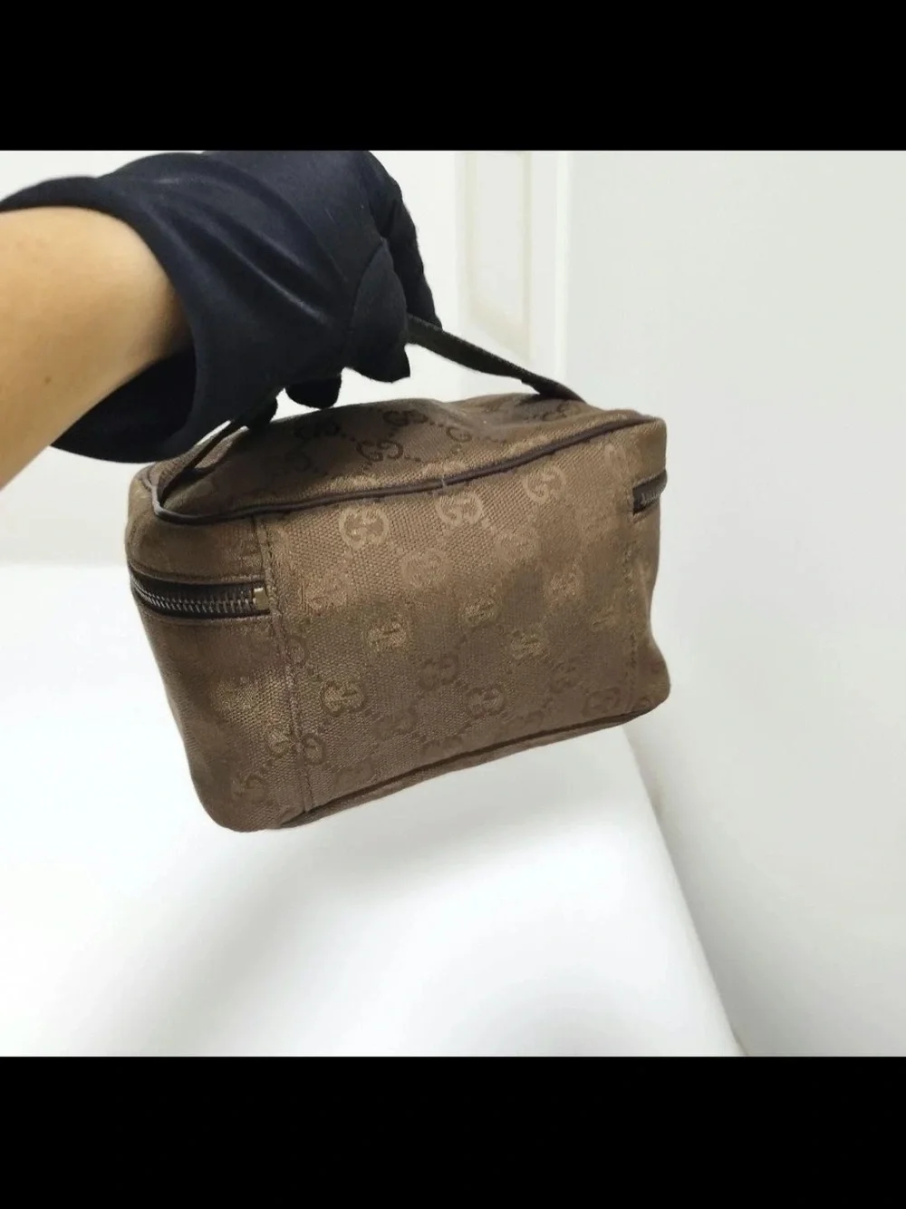 Gucci toiletry pouch